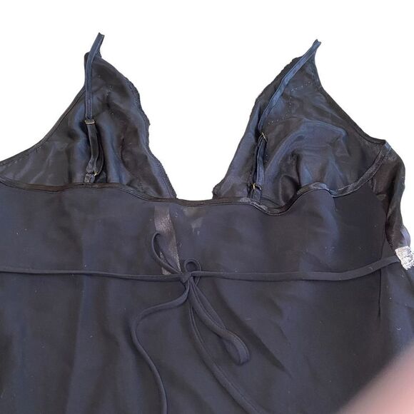 EUC Flora’s Follies Black Nightie with Lace - Picture 9 of 9